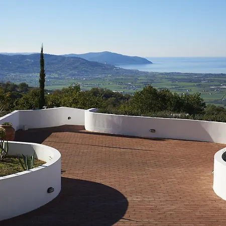 Borgo La Pietraia Hotel 4*